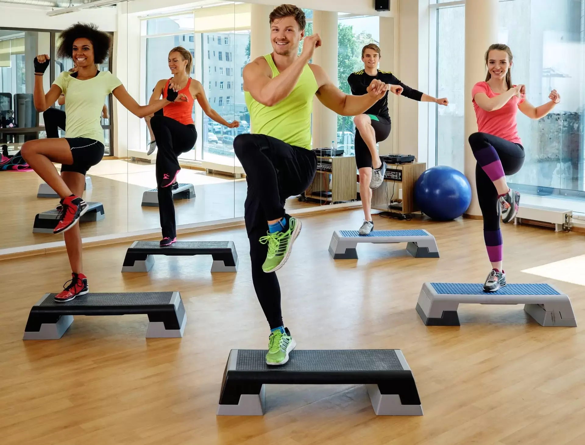 The benefits of aerobic stepping for beginners &#8211; get the most out of your stepper workouts 